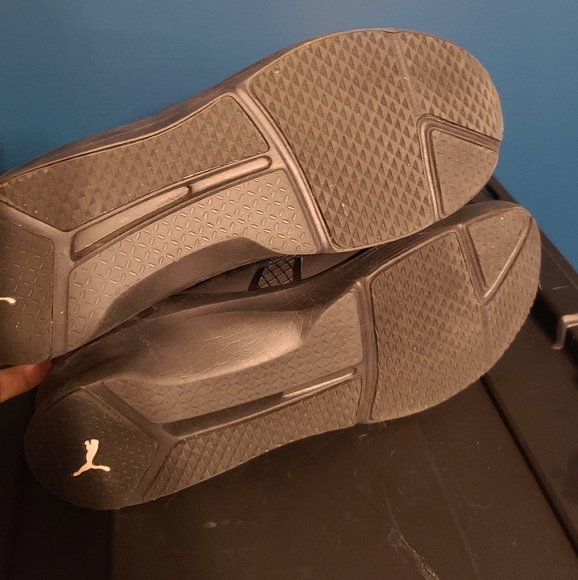 Puma sneakers - Picture 3 of 4